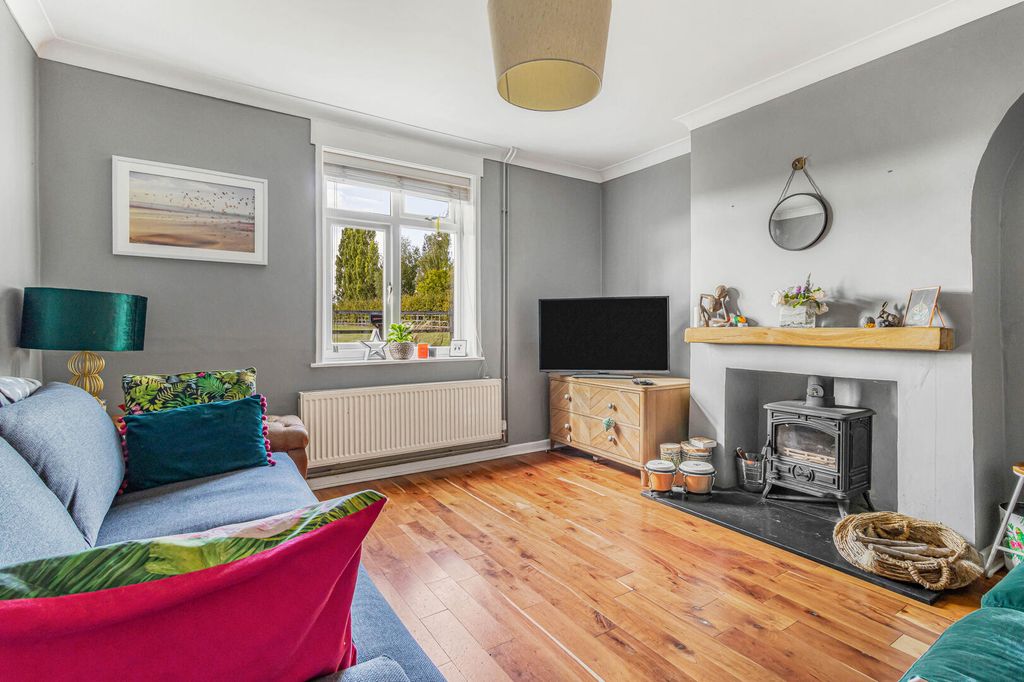 Property photo 3 of 26 11_61594-1.Jpg