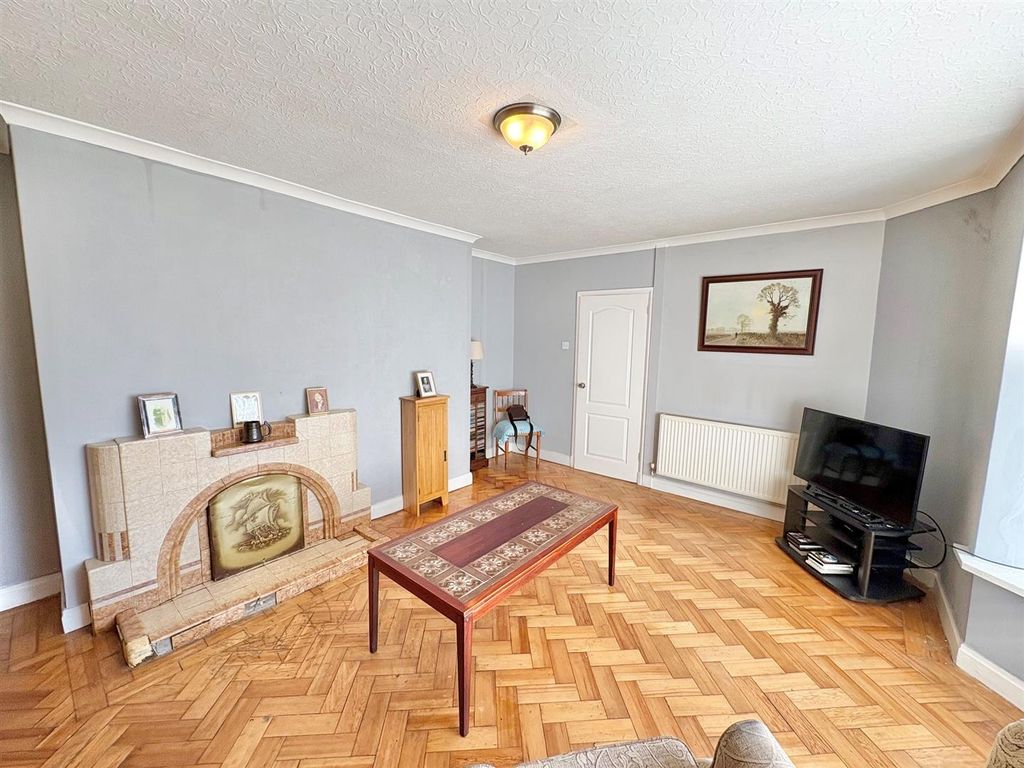 Property photo 3 of 9 Lounge 2.Jpg