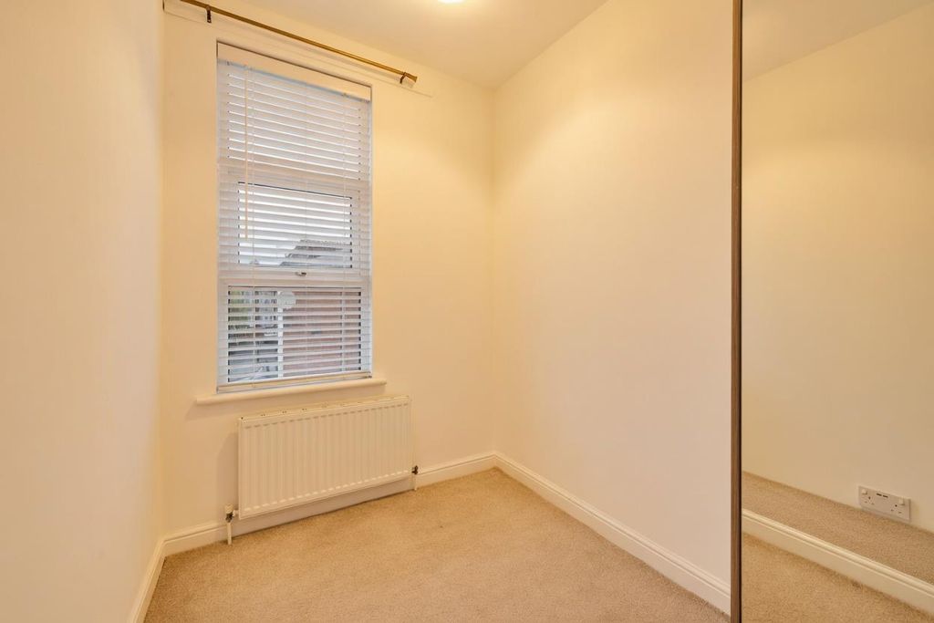 Property photo 2 of 16 3Ehcm.Jpg