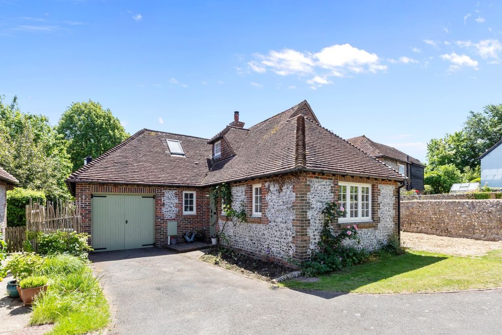 Property photo 1 of 24 5114191