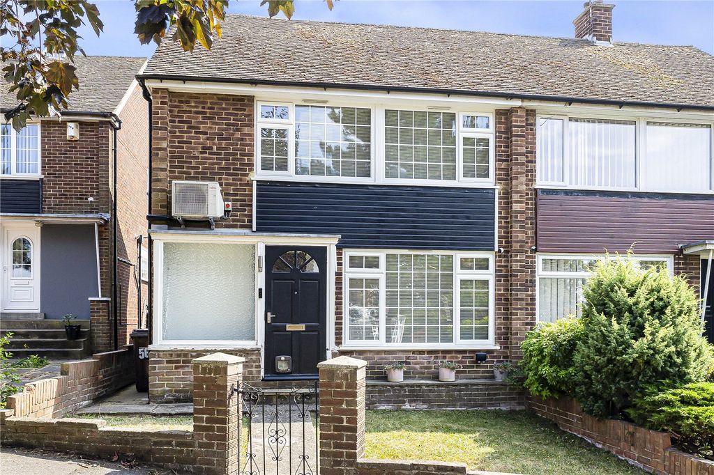 Property photo 1 of 25 Picture No. 24