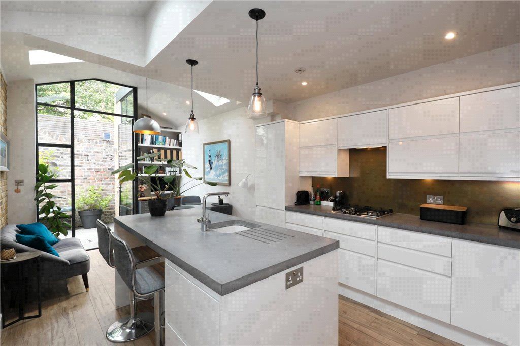 Property photo 3 of 13 Picture No. 05