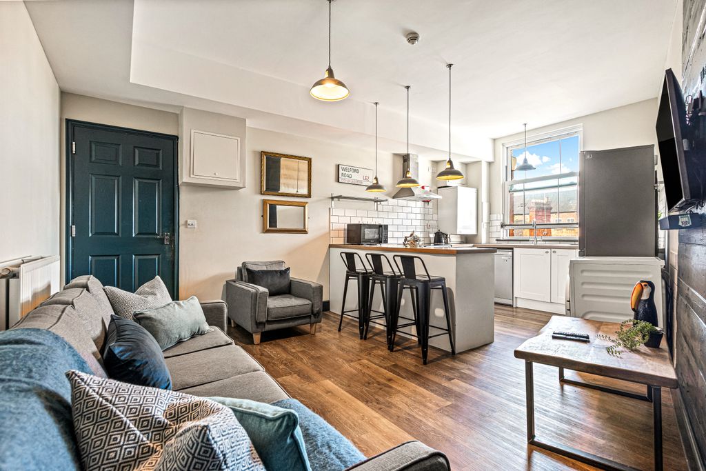 Property photo 1 of 11 Test