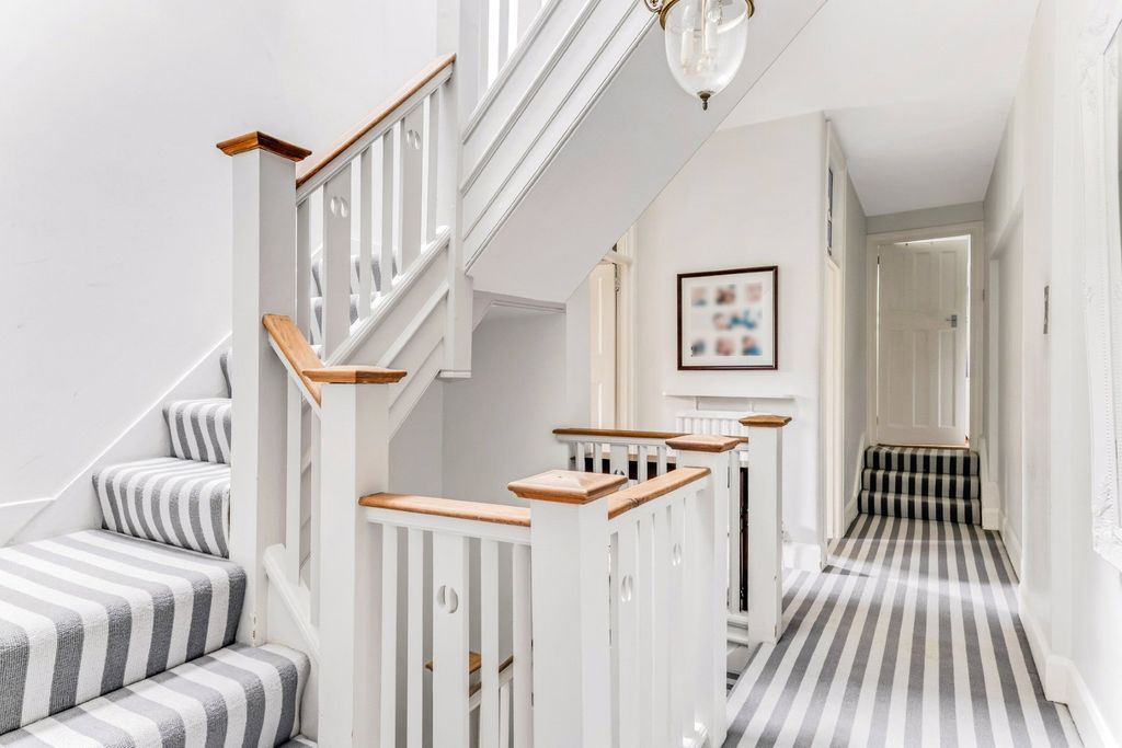 Property photo 2 of 12 Picture No. 09