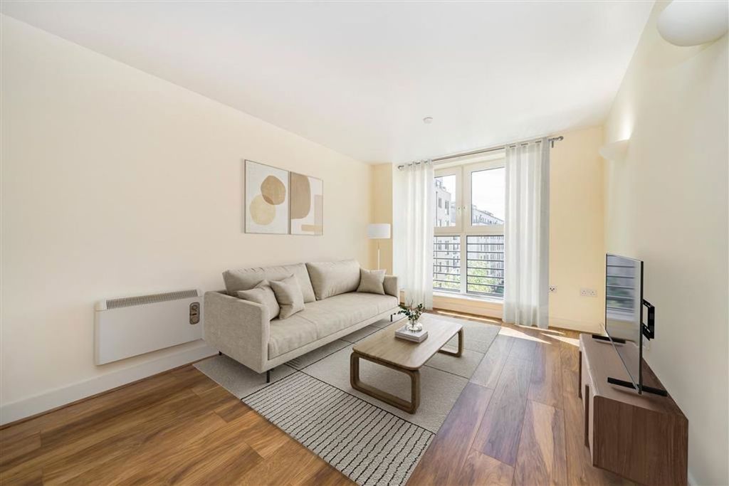 Property photo 1 of 5