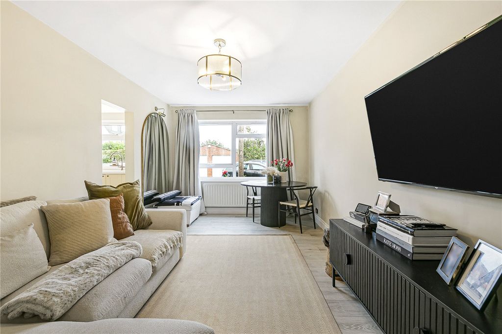 Property photo 3 of 15 Reception Room