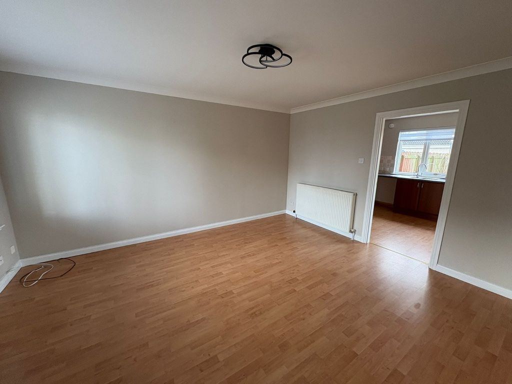 Property photo 3 of 17 Photo 3