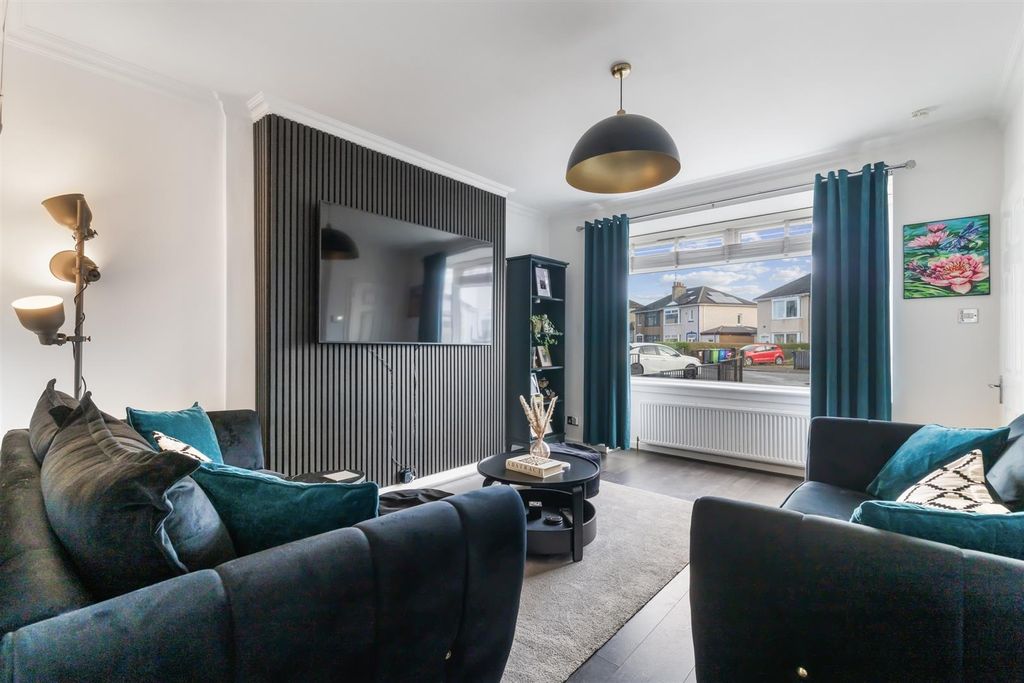 Property photo 3 of 18 4m2A3925 .Jpg