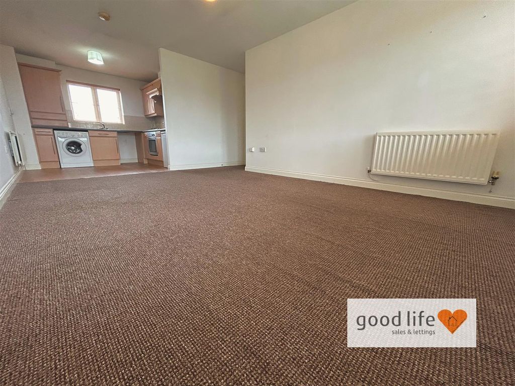 Property photo 3 of 12 Lounge 2.Jpg