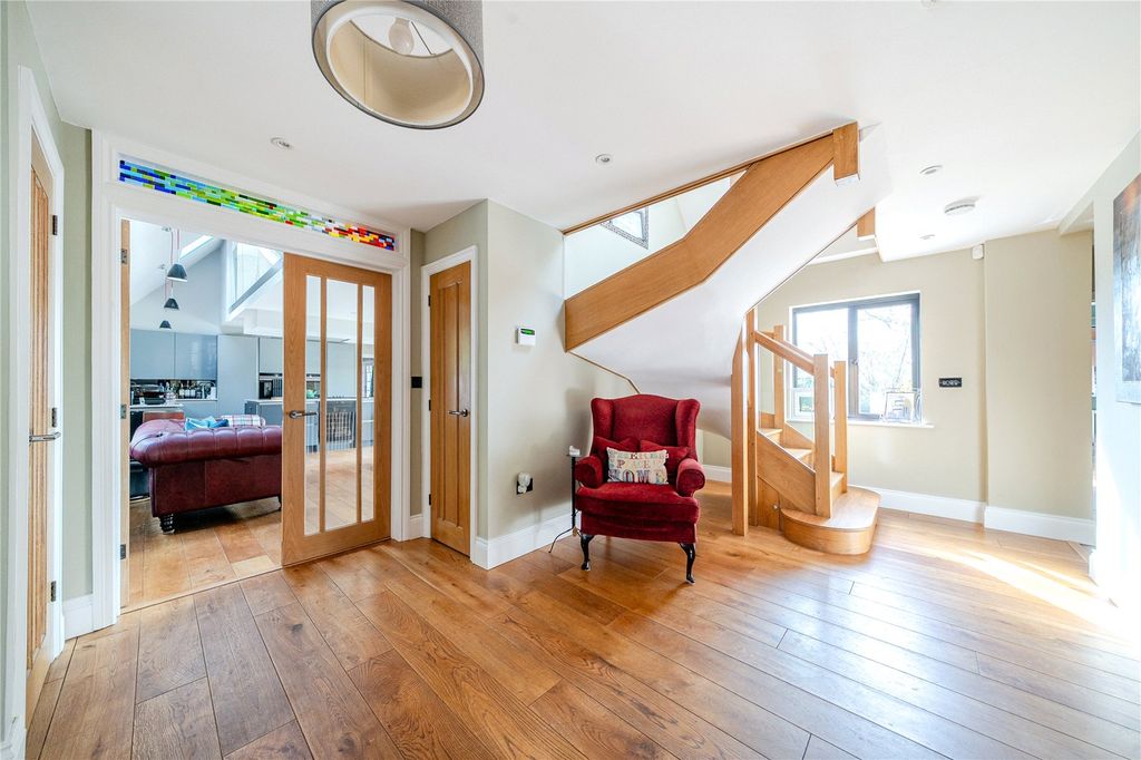 Property photo 3 of 24 Reception Hall