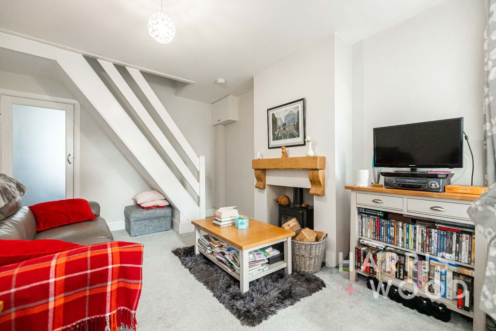 Property photo 3 of 20 4258183