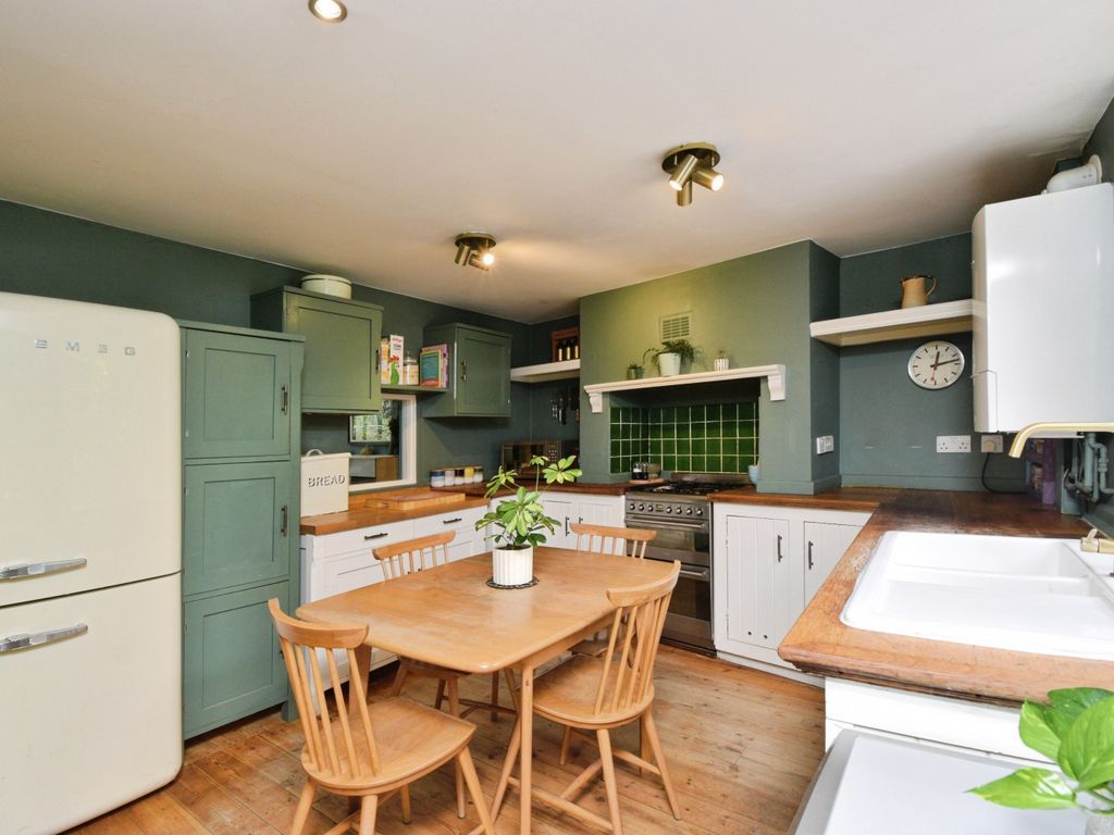 Property photo 2 of 19 16. 14 Wt Se7