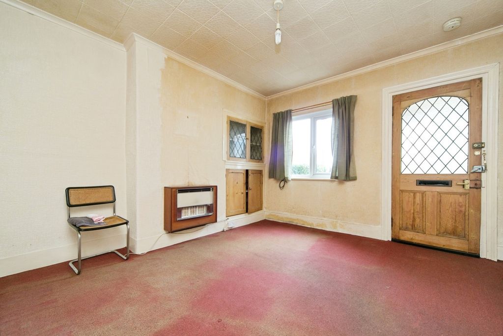 Property photo 2 of 16 Photo