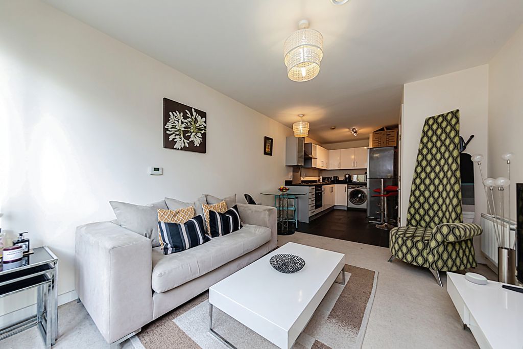 Property photo 3 of 12 Open Plan Living