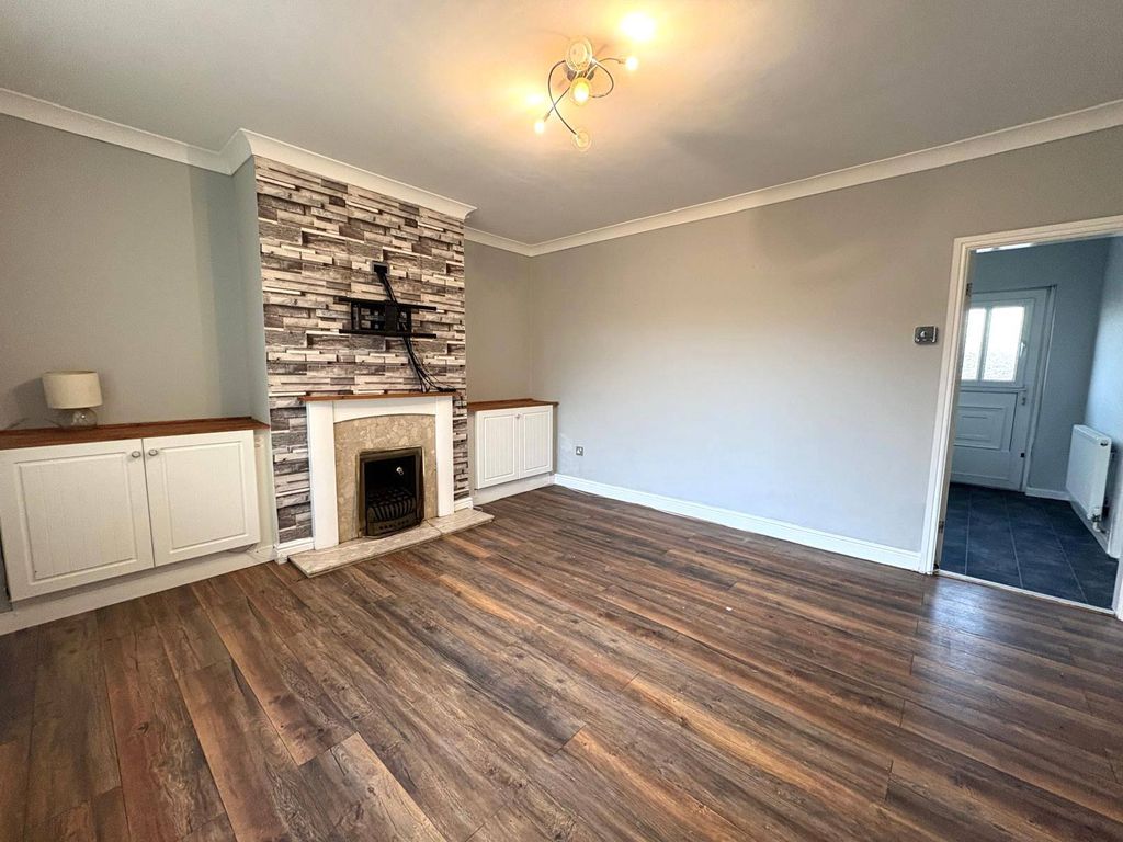 Property photo 3 of 13 Gallery