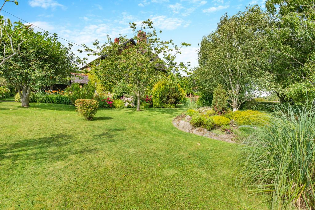 Property photo 3 of 14 Picture No. 06