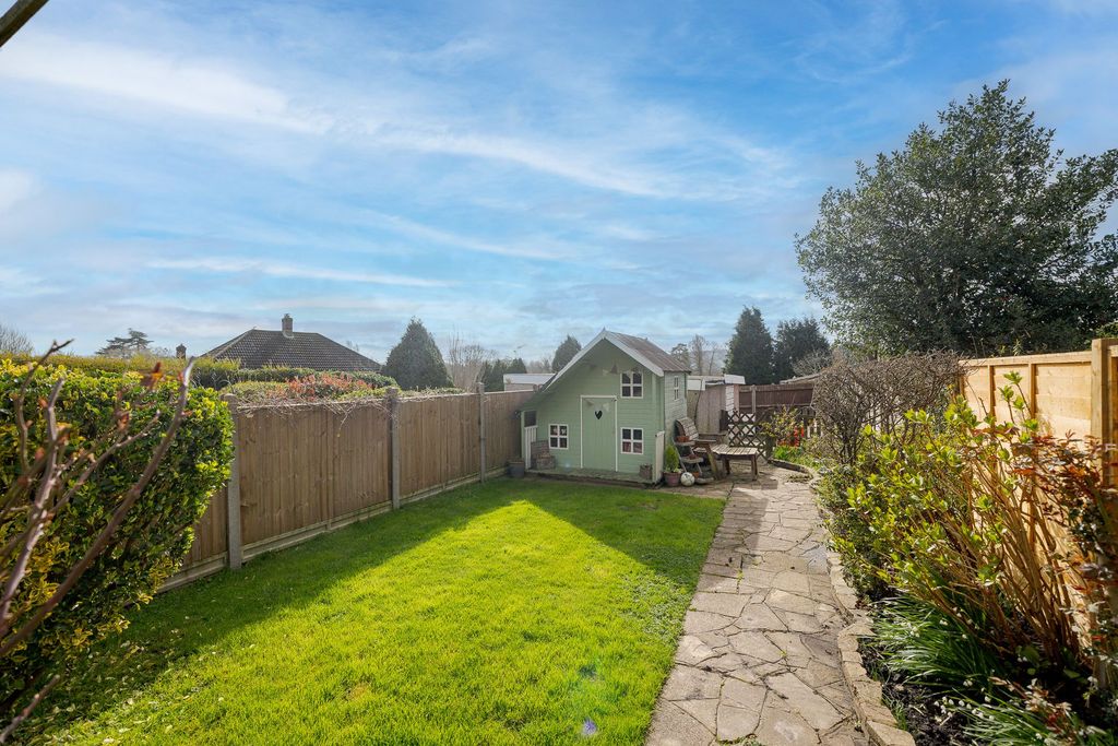 Additional image 15 of 3 bed terraced house for saleSalisbury Road, Godstone RH9