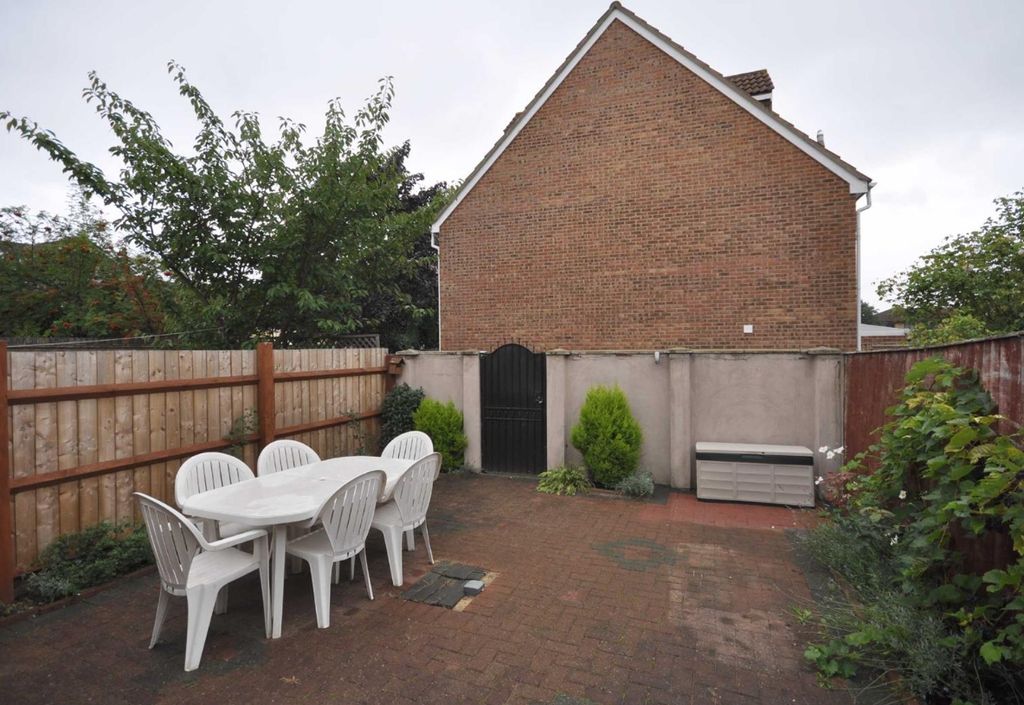 Property photo 3 of 11 Picture No. 06