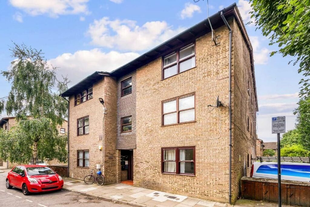 Property photo 1 of 10