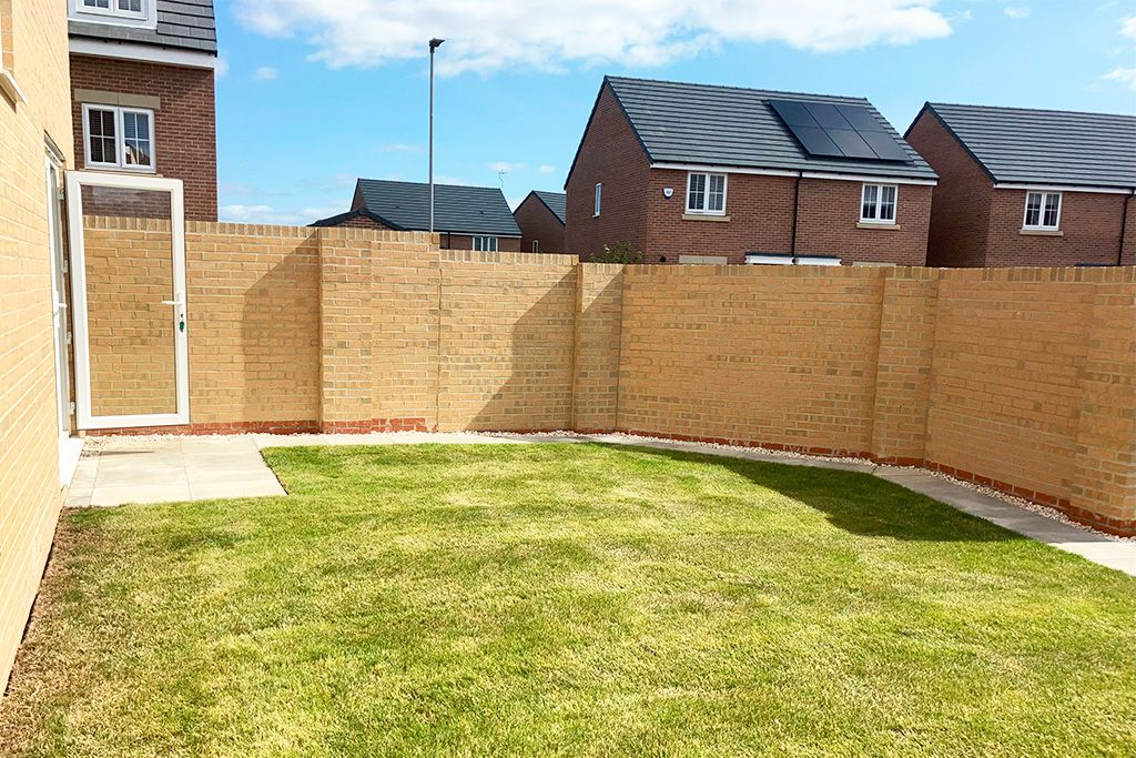 Property photo 3 of 10