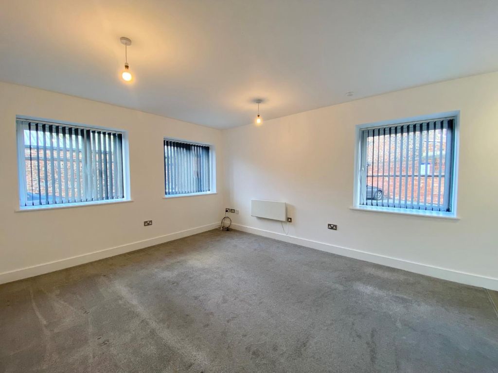 Property photo 2 of 16 7.Jpg