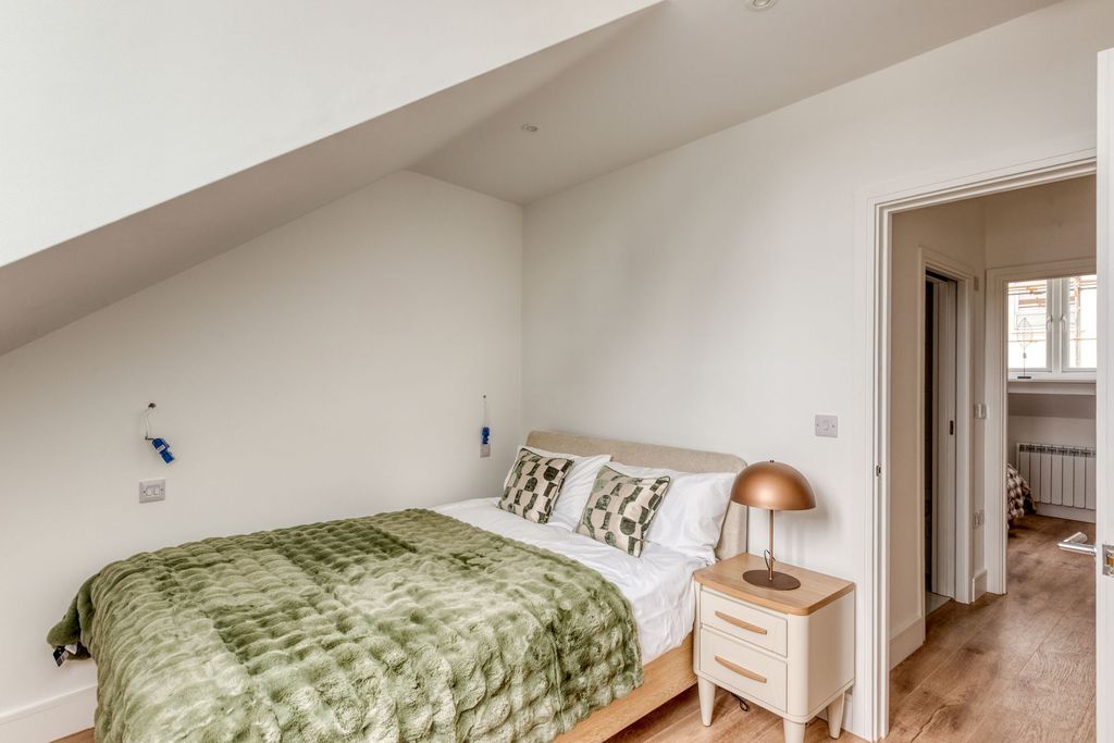 Additional image 14 of 2 bed flat for sale6 Apex Apartments, St Helier JE2