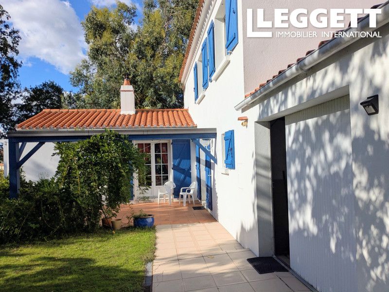 Property photo 3 of 10