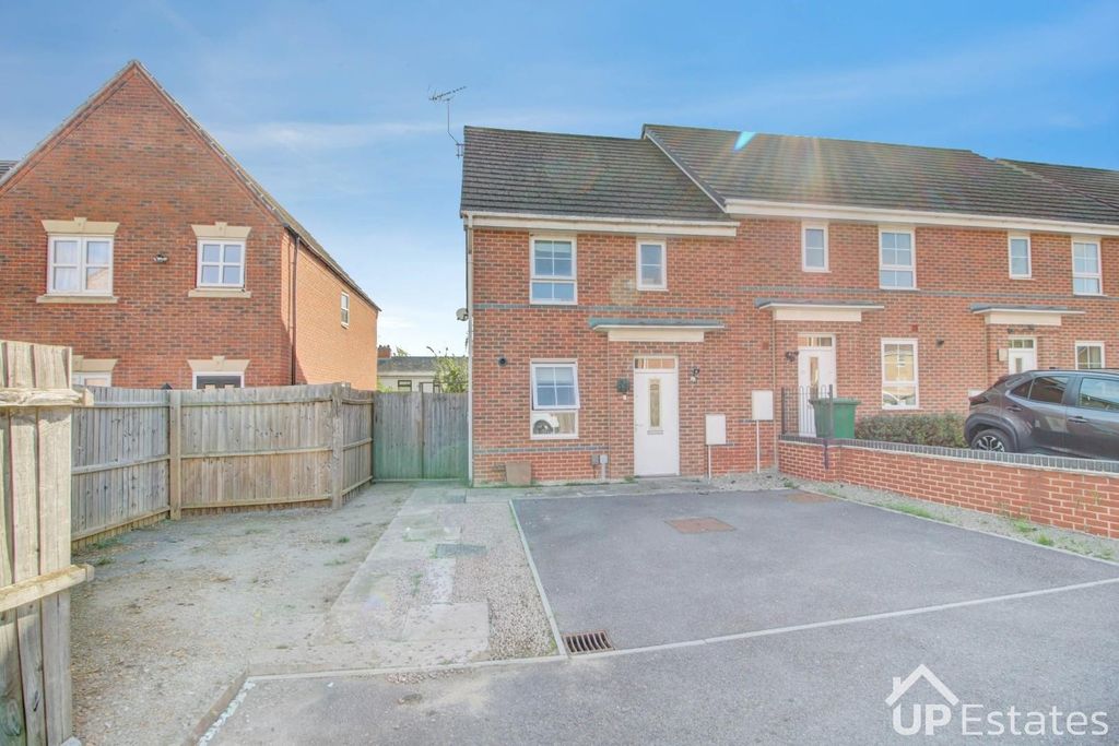 Property photo 1 of 20