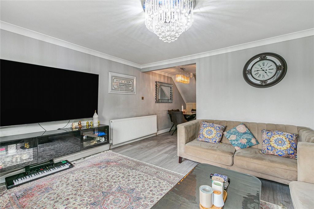 Property photo 3 of 14 Reception Room