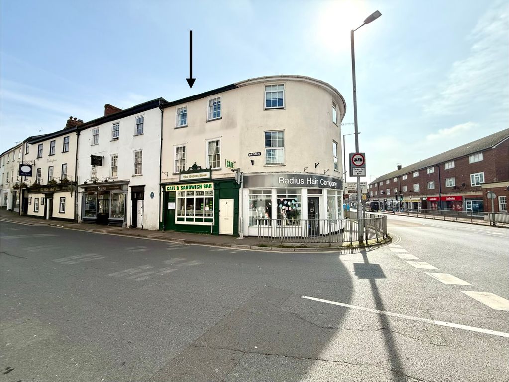 Property photo 1 of 15 Front