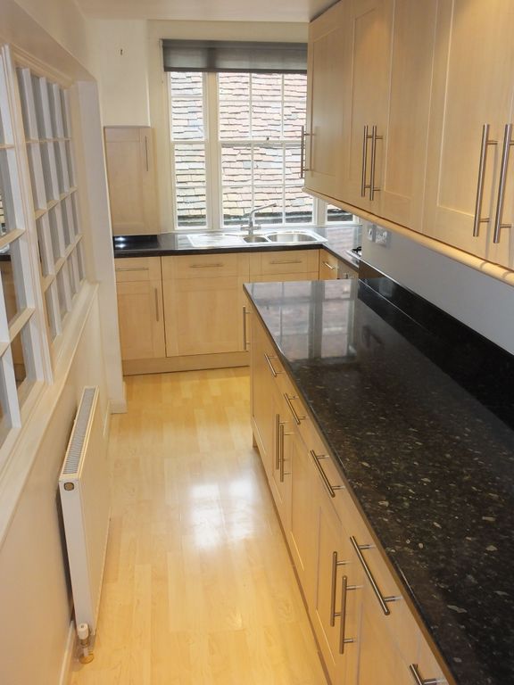 Property photo 1 of 4