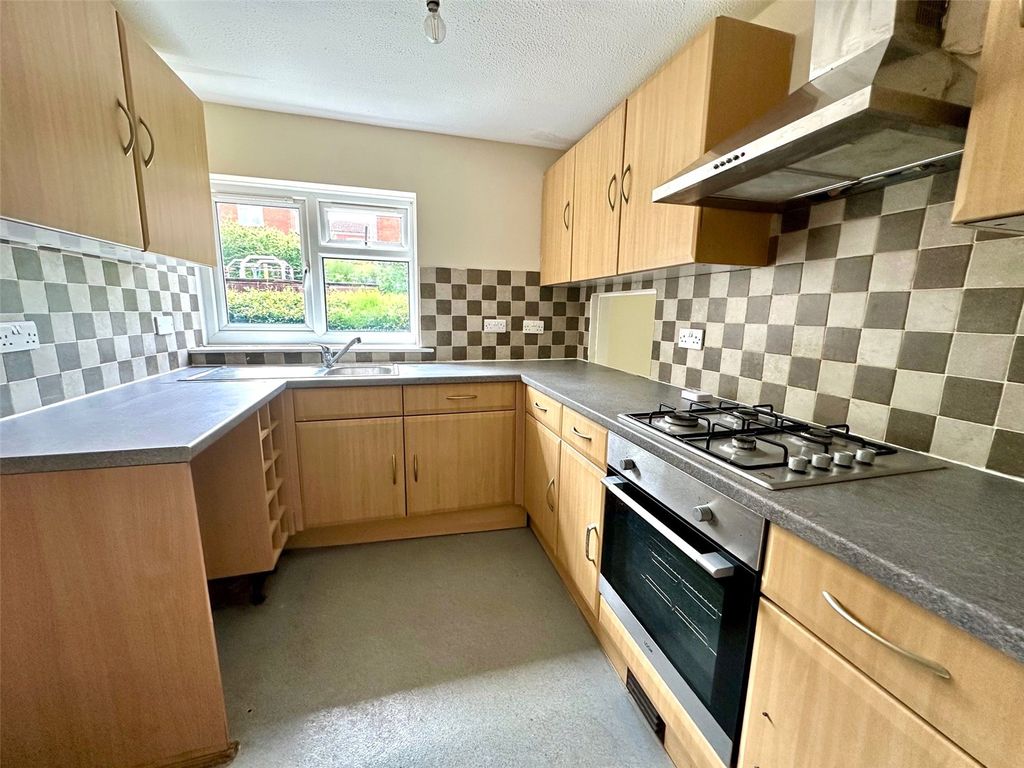 Property photo 3 of 11 Picture No. 24