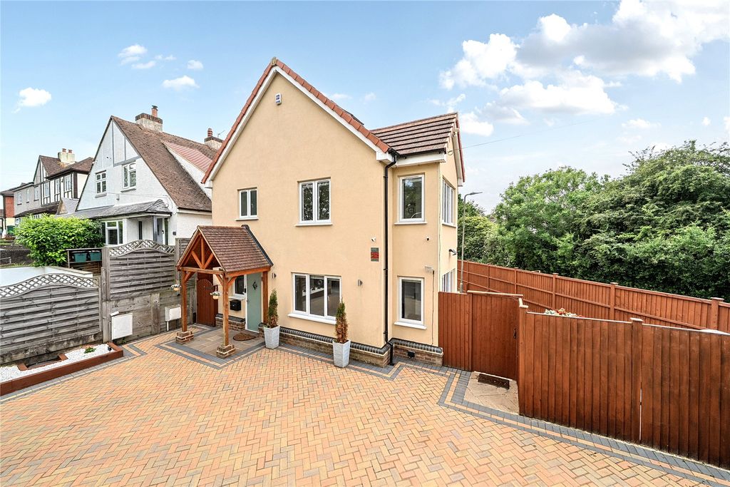 Property photo 1 of 18 Picture No. 17