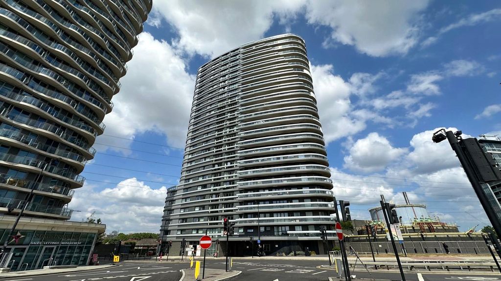 Property photo 3 of 16 Picture No. 14