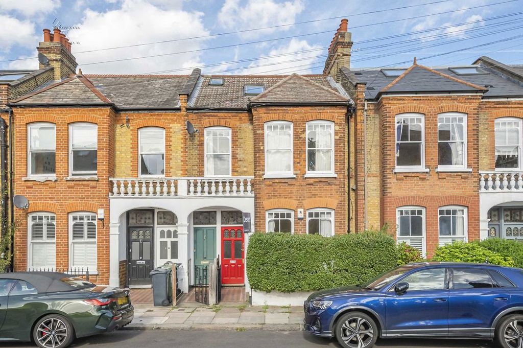Property photo 1 of 7