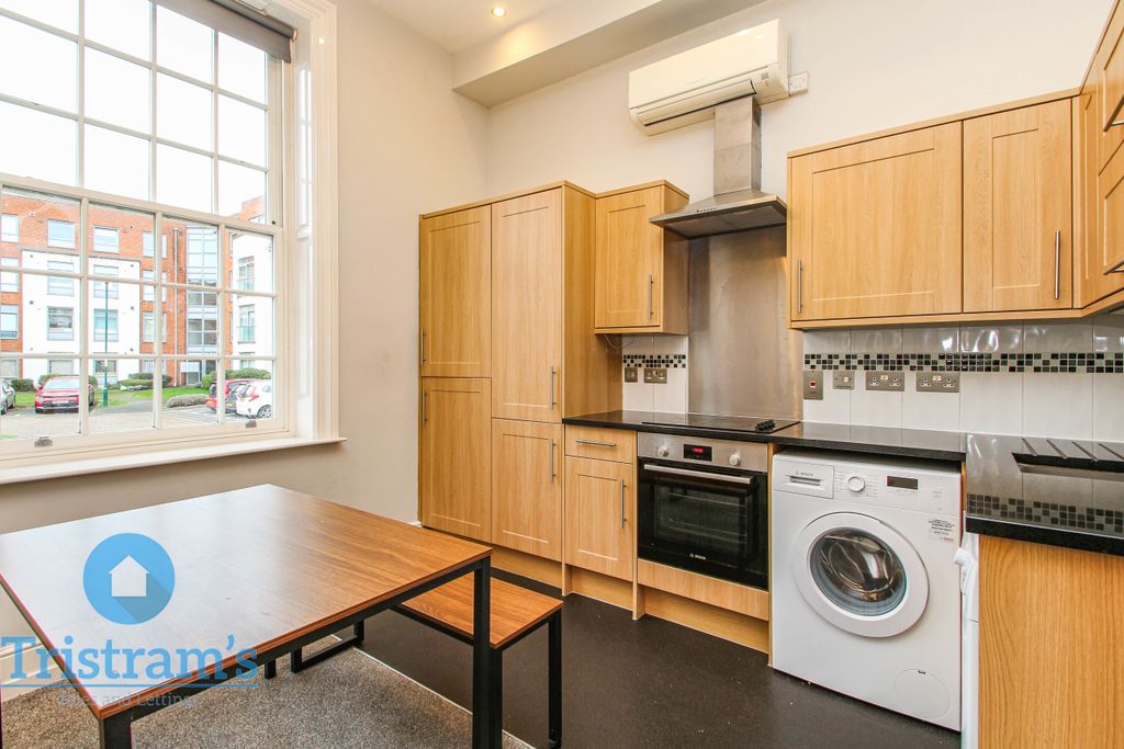 Property photo 3 of 8