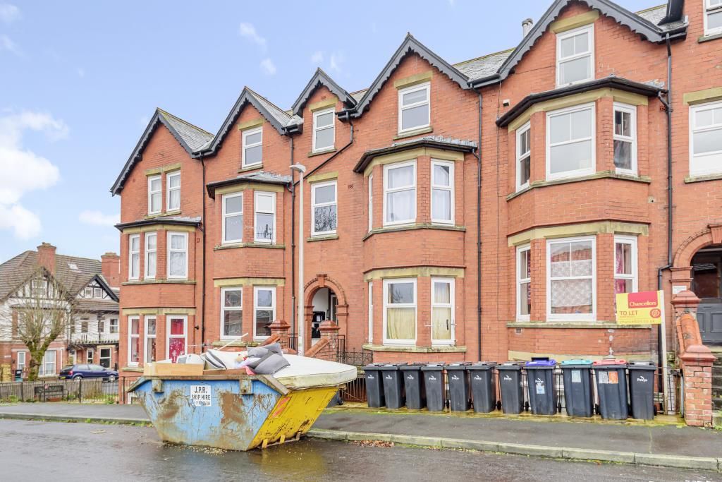 Property photo 1 of 10 External View