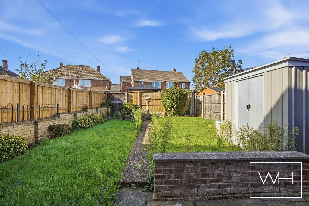 Property photo 2 of 20 4 St Christopher_S Cresent, Scawsby 19
