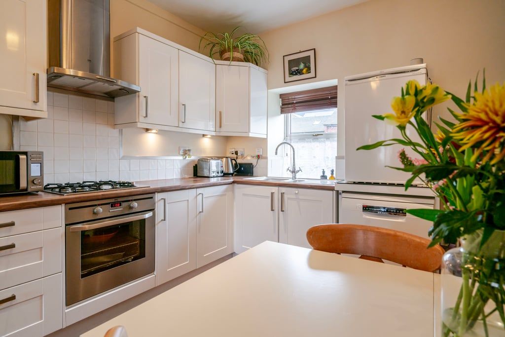 Property photo 3 of 22