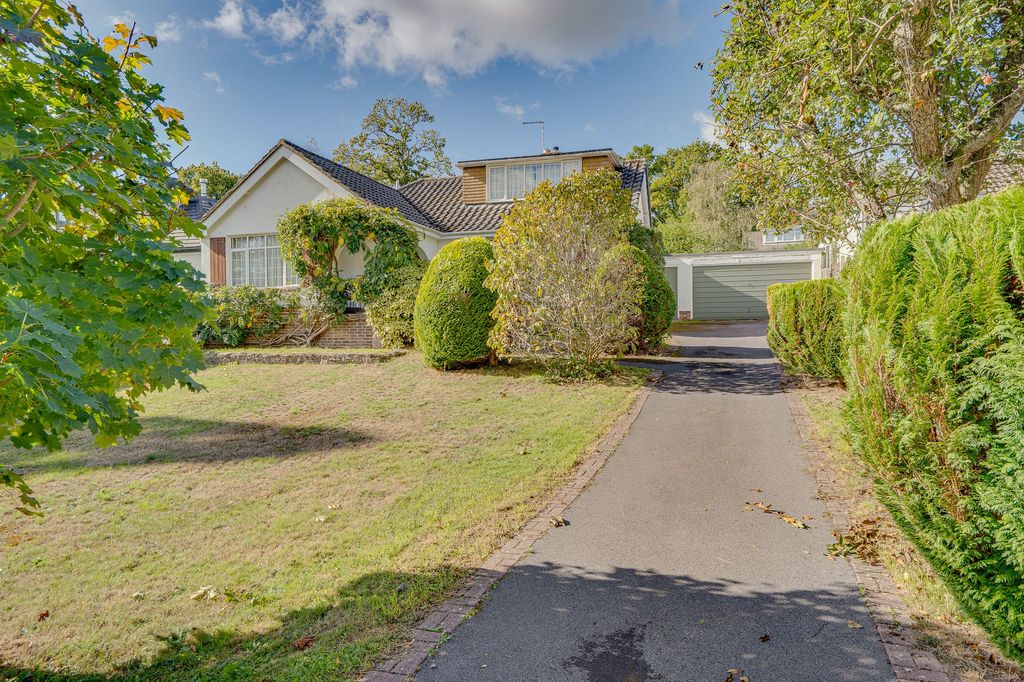 Property photo 1 of 19