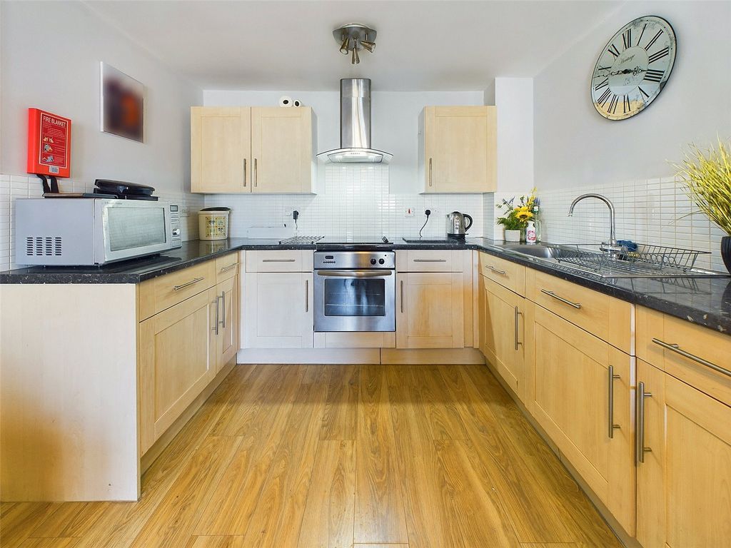Property photo 3 of 6 Picture No. 05