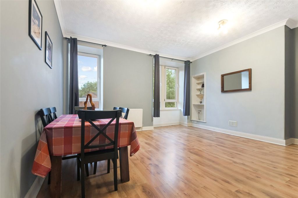 Property photo 2 of 15 Picture No. 03