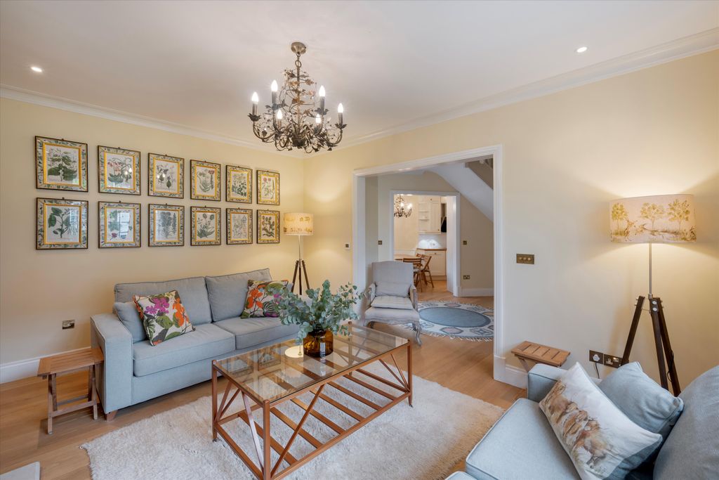 Property photo 2 of 14 Image