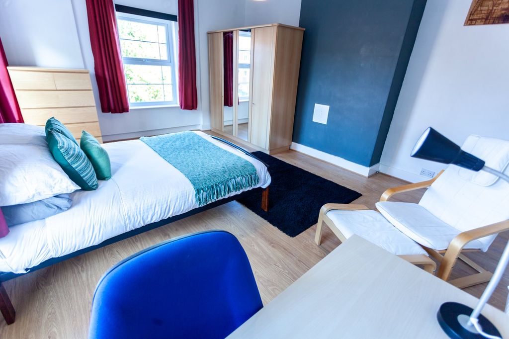 Property photo 3 of 7 Img_3371