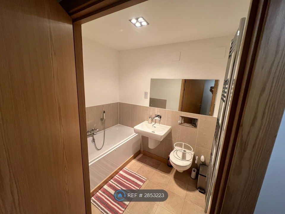 Property photo 3 of 22