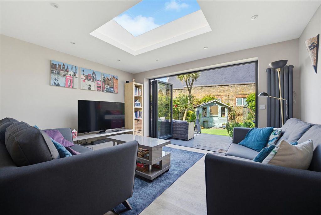 Property photo 3 of 16 Dsc09387.Jpg