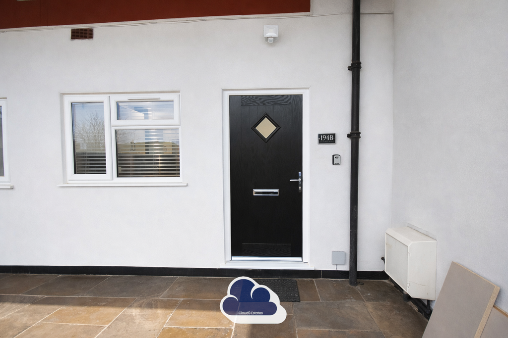 Property photo 1 of 9 Front