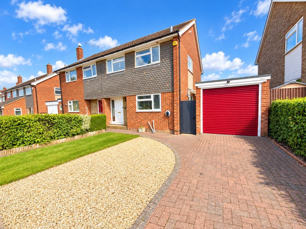 Property photo 1 of 16 5547870