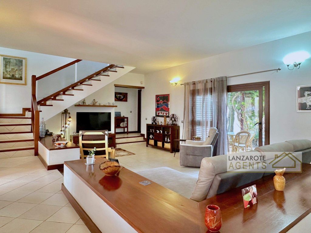 Property photo 3 of 48