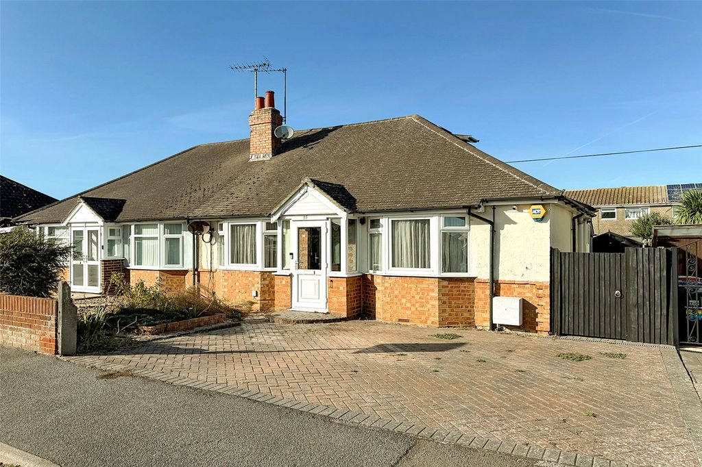 Property photo 1 of 18 Picture No. 09